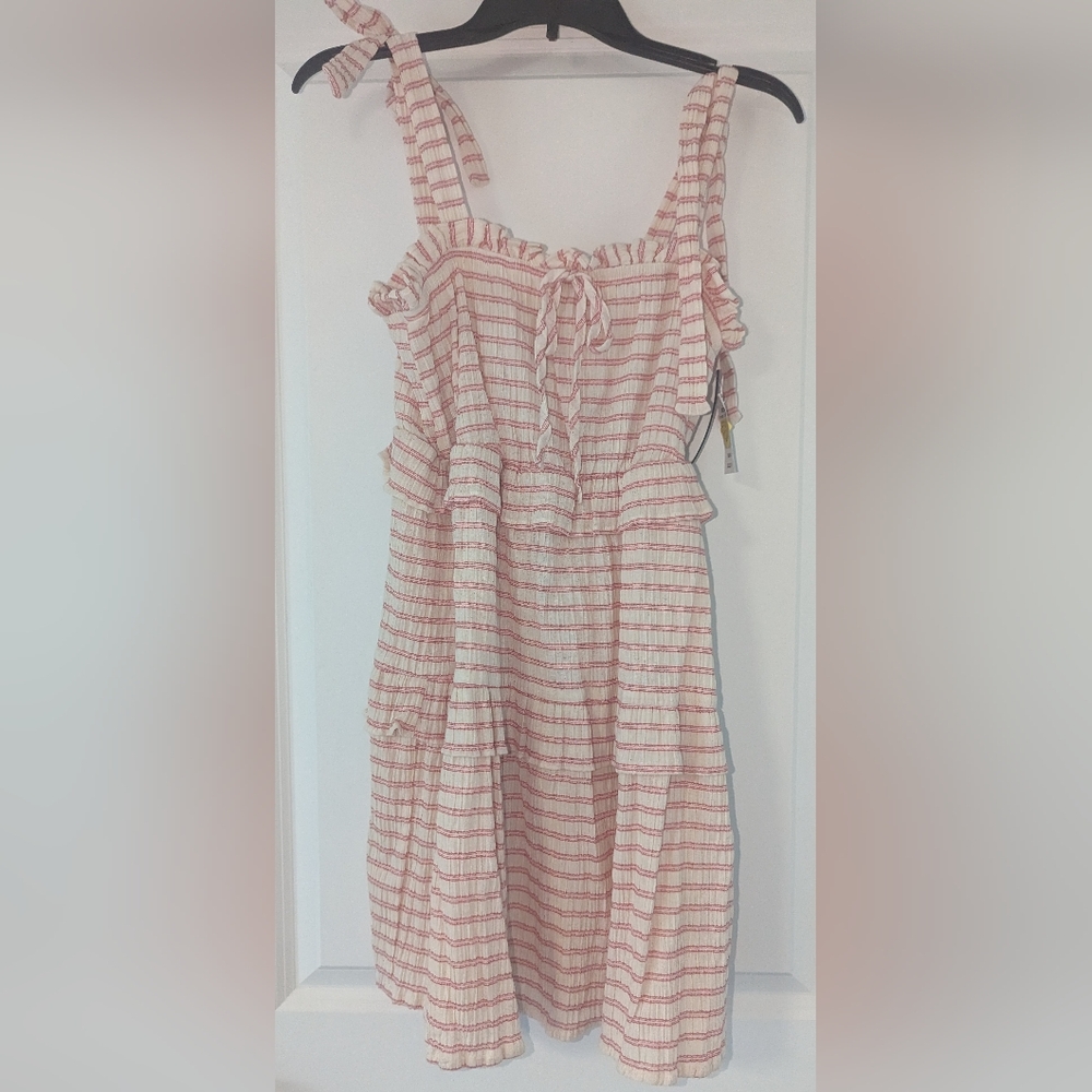NWT,Red/Cream, Striped, Crinkle, Ruffle,Lined,Tie Shoulder Dress-Ladies Jr Small